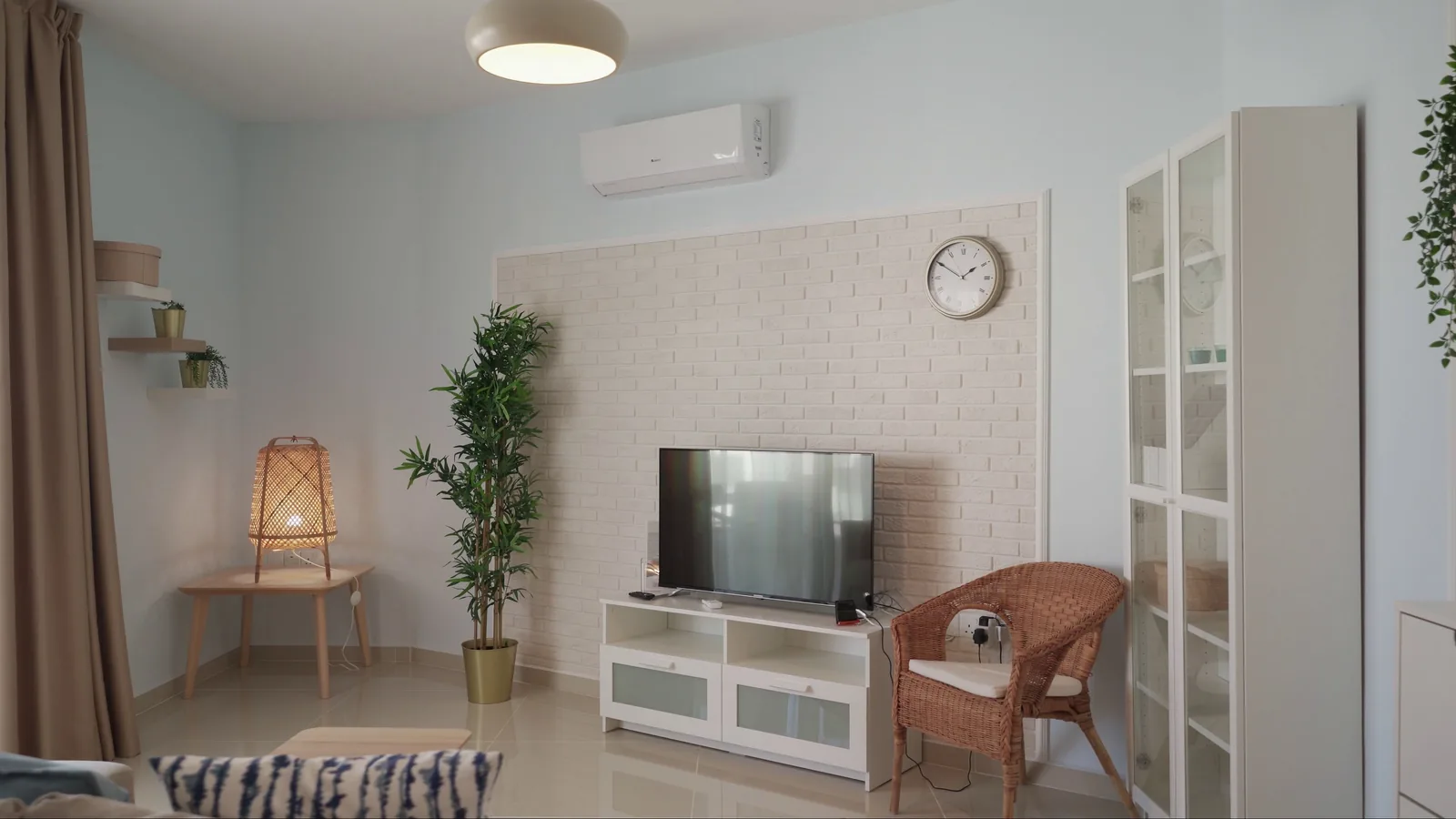 Small Living Room Budget Update Ideas